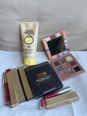 Makeup Bundle by stila and bossy